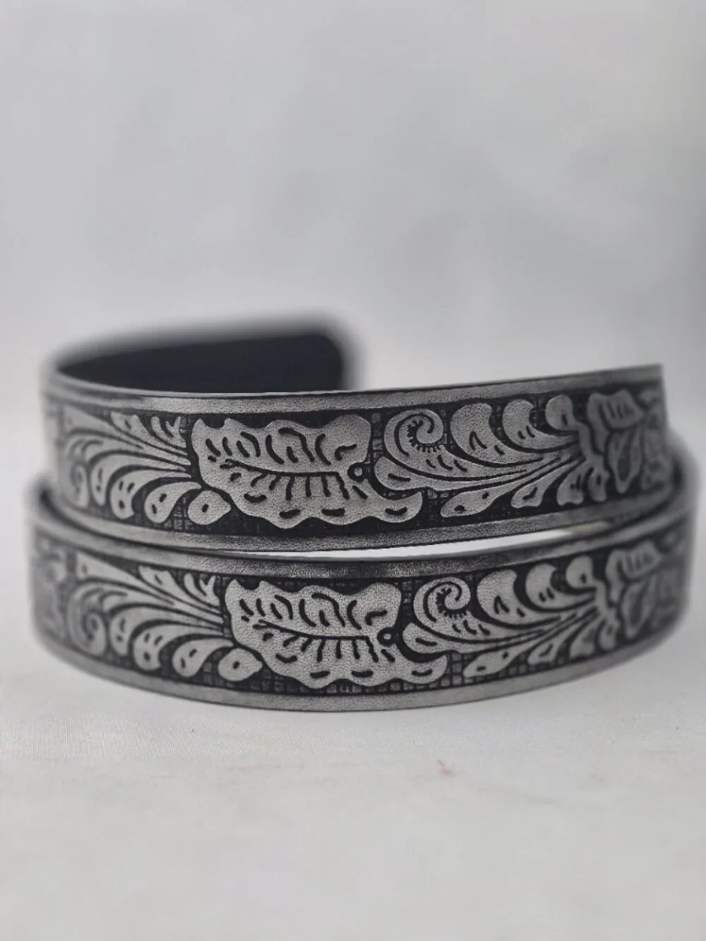 Silver-Tone Floral Embossed Black Leather Belt Western Cowboy Size XL
